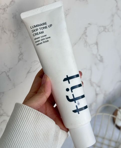 用？2025年度素颜霜测评总结优选成分推荐AG真人百家家乐APP素颜霜哪个牌子最